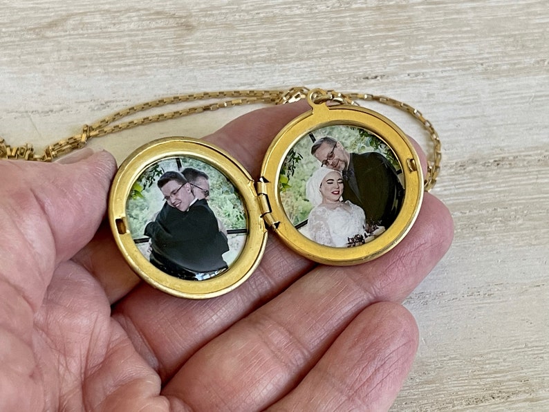 Locket necklace with photos / Personalized resin Photo Locket with Pictures / Chestnut colored locket unique one of a kind / Coffee Colored image 3