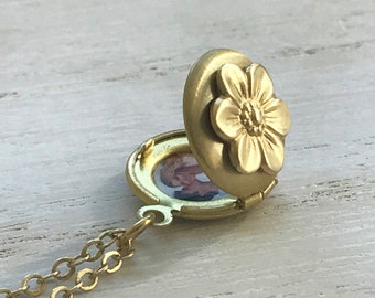 Tiny Daisy Locket personalized with photos ;  Minimalist gold flower photo locket customized with pictures
