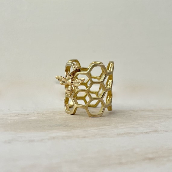 Bee online honeycomb ring