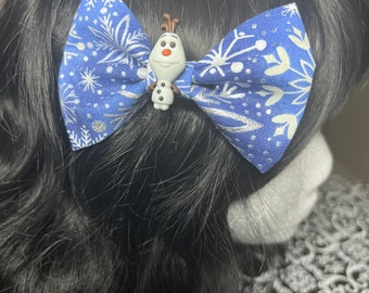 Zamrożone kokardy do włosów