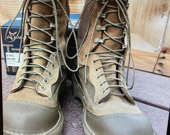 US Military Wellco E163 USMC RAT Temperate Weather Combat Boots
