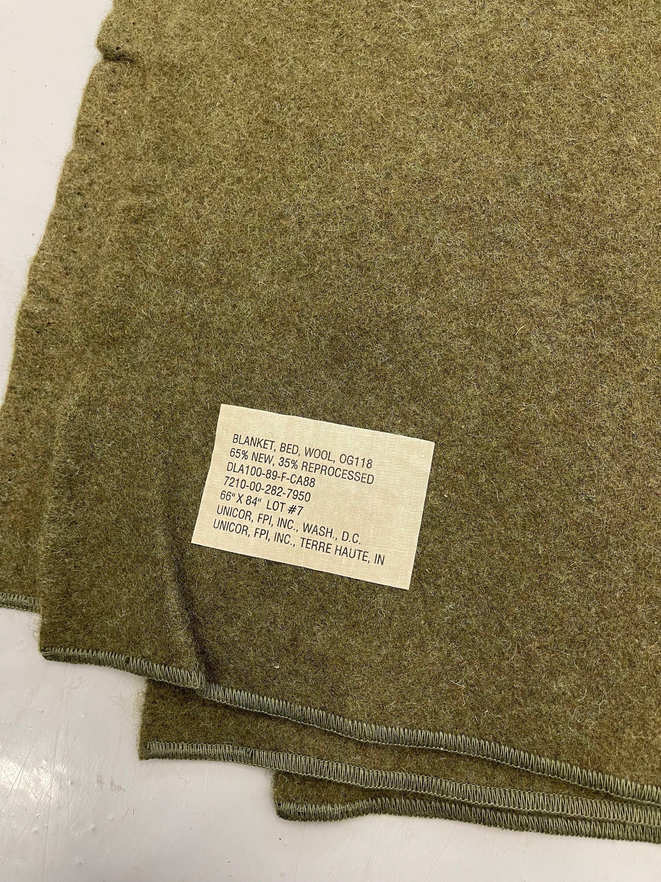Genuine Vintage US Army 100 % Wool Blanket Olive Drab/green From