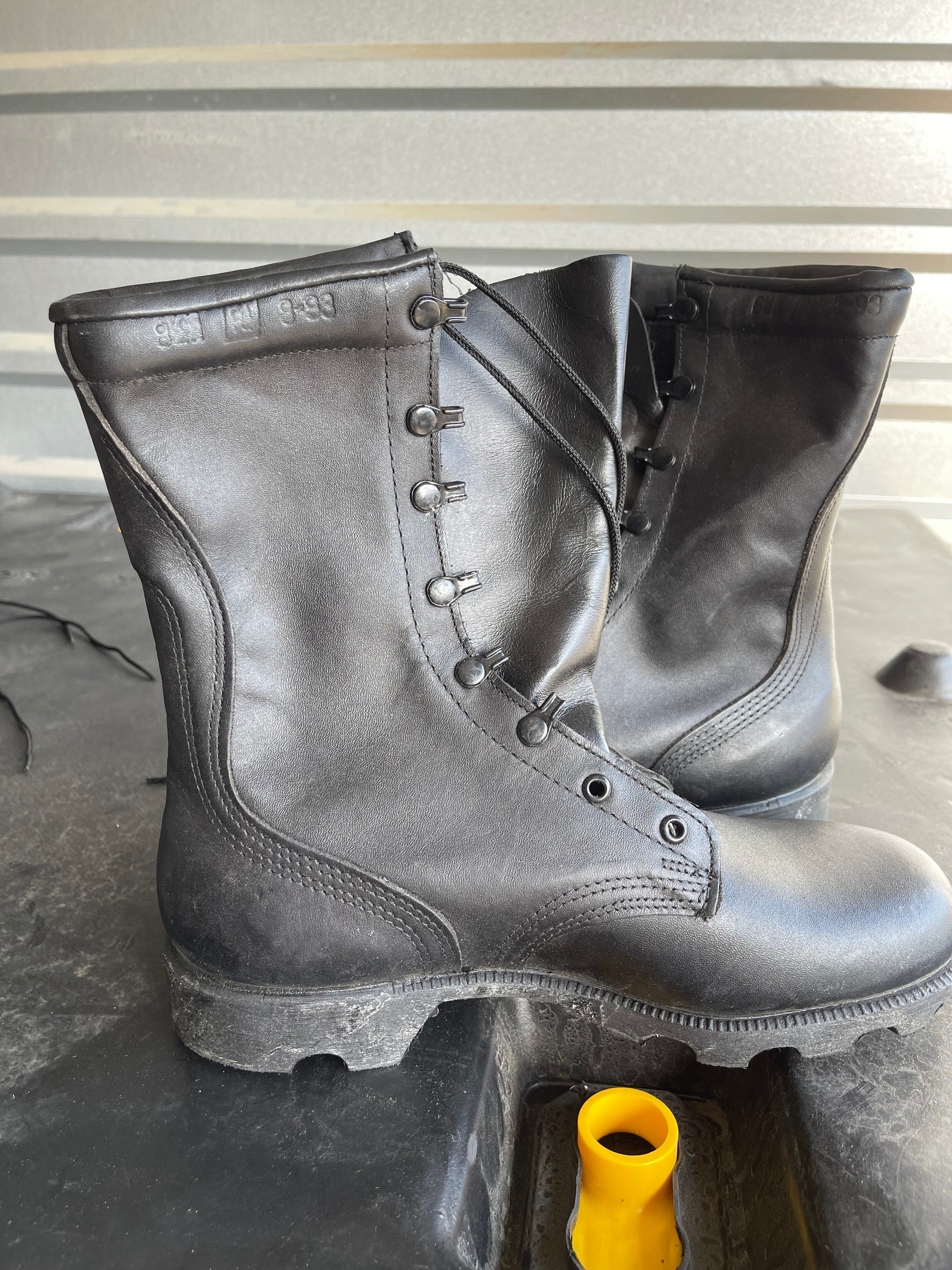 Genuine US Military All Leather Speed Lace Combat Boots Mildew