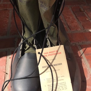 US Military Vintage Vietnam Spike protective jungle boots OD 131/2XW
