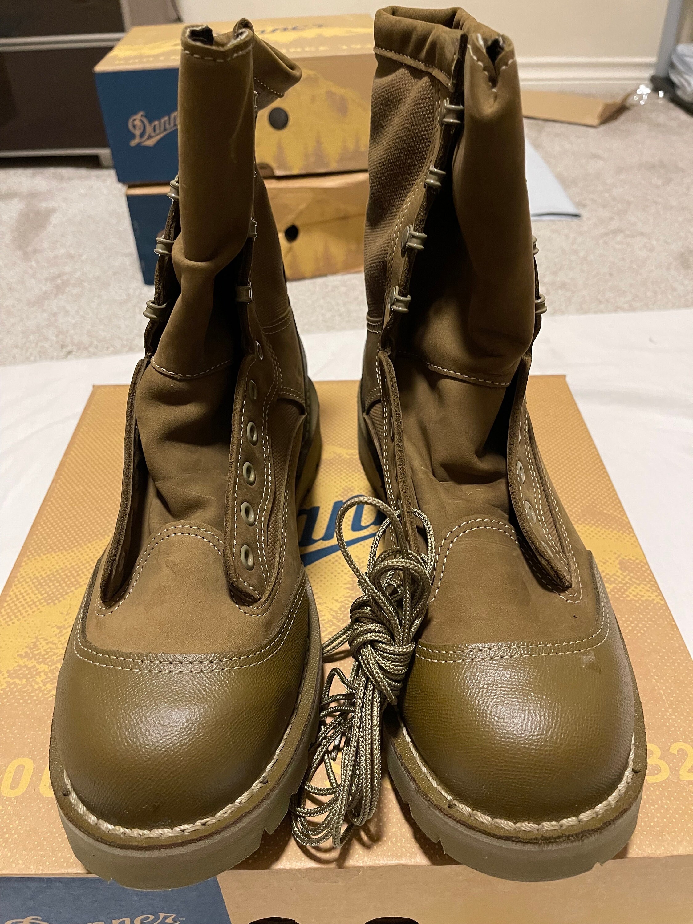 Genuine US Danner® 15660X USMC RAT Temperate Military Boots Genuine US Danner® 15660X USMC RAT Temperate Military Boots