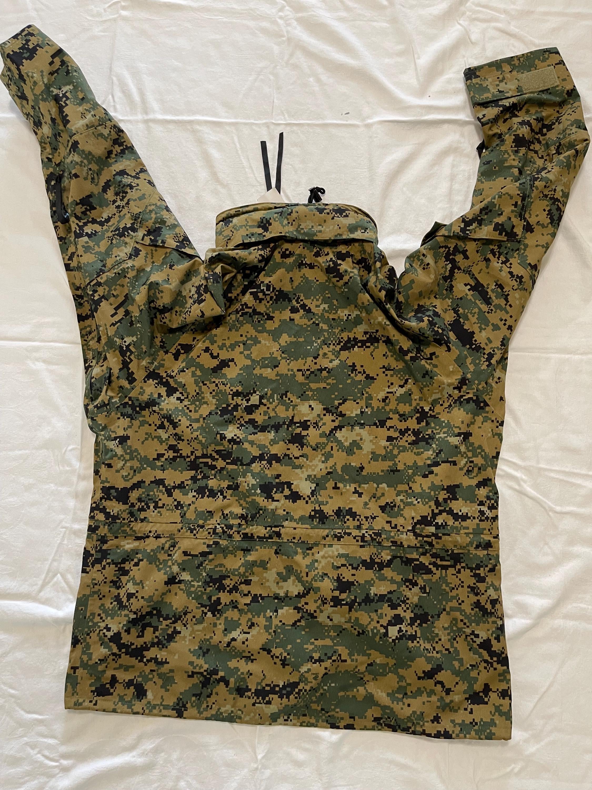Genuine USMC Woodland Marpat Digital ECW Goretex Marine Jacket