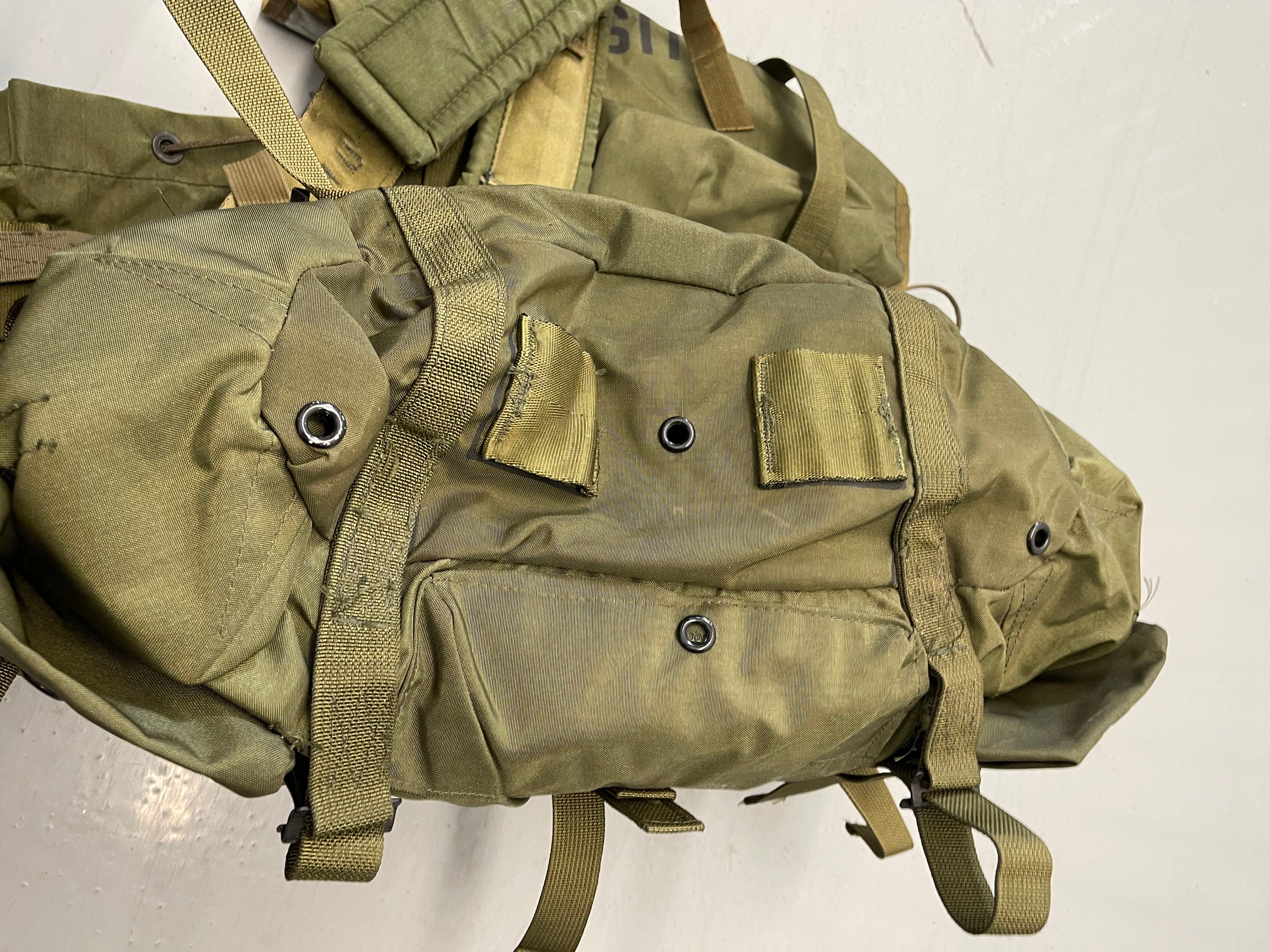 Genuine US Military Vietnam Vintage Large Alice Pack OD