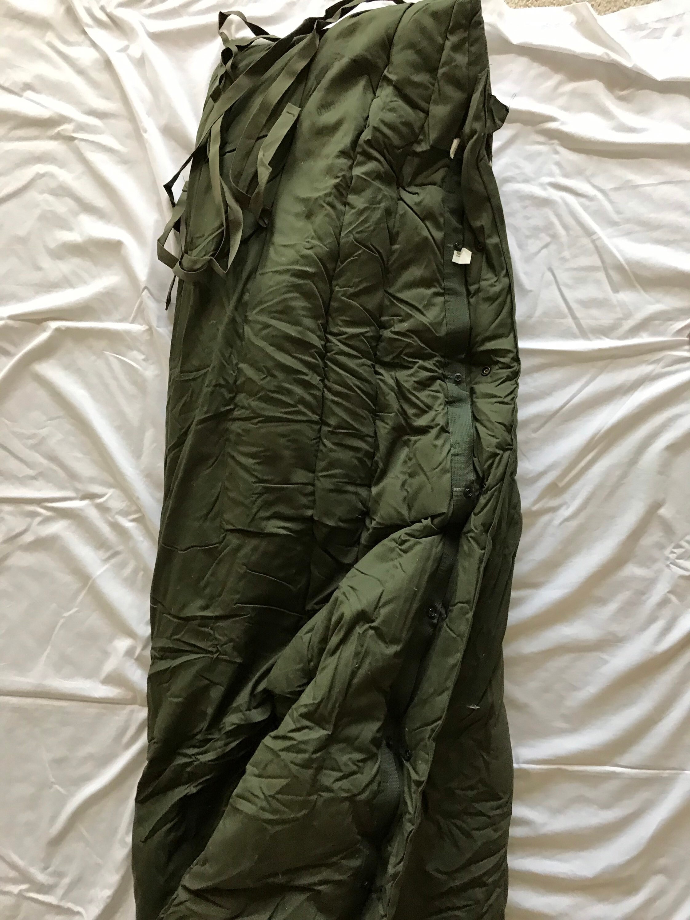 Brand New Genuine US Military Extreme Cold Weather Sleeping