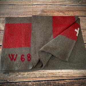 Genuine Swiss Army  Vintage 100% Pure Wool Blanket. Color Brown. First Quality, not Irregular.