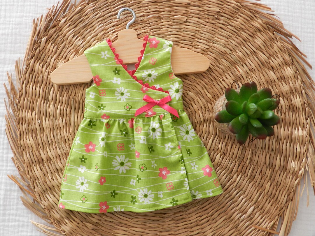 LullaBaby Vêtements de poupée pour poupées de 36 cm - Robe rose, bandeau, tétine et chaussures - Accessoires