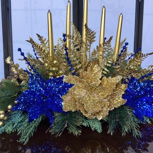 Blue And Gold Christmas Centerpiece. Blue Floral Arrangement With Candles
