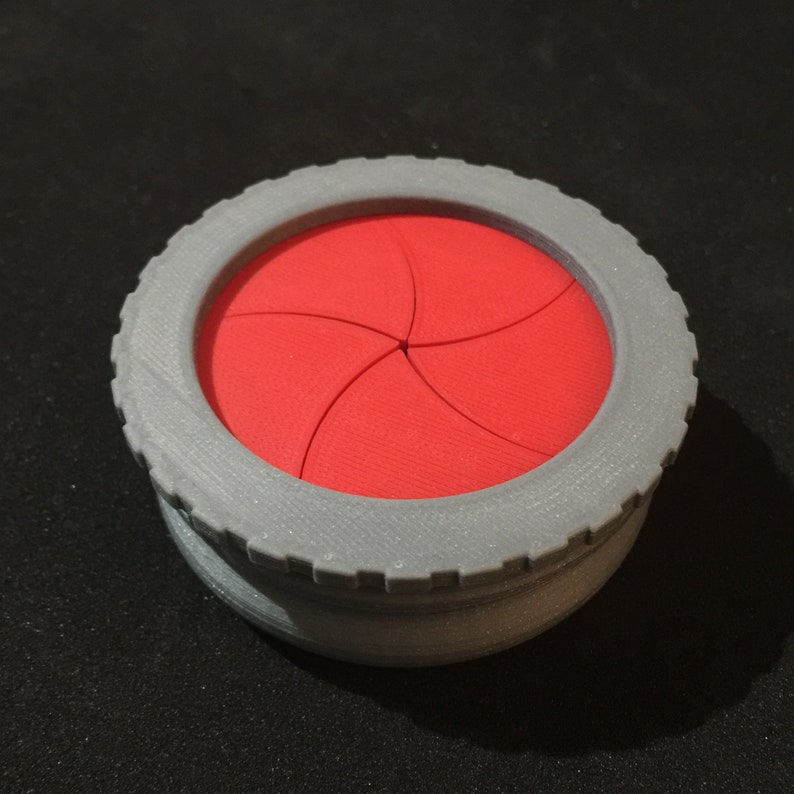 3D Printed 5-Petal Iris Box