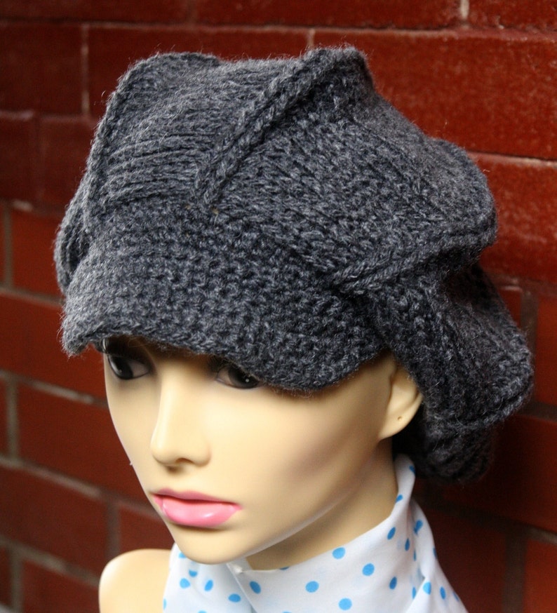Crochet Women/'s Hat Gray women beret Women winter beret Crochet brimmed beret with visor Newsboy hat