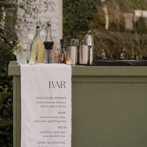 Personalisiertes Hochzeit Bar Menü Zeichen | Fabric Bar Menü Banner | Benutzerdefinierte Leinen Getränkekarte | Hochzeit Bar Zeichen | Moderne Minimale Hochzeitsdeko