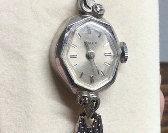 SALE- Vintage Silver/Diamond Ladies Timex Mechanical Watch, Mesh Band