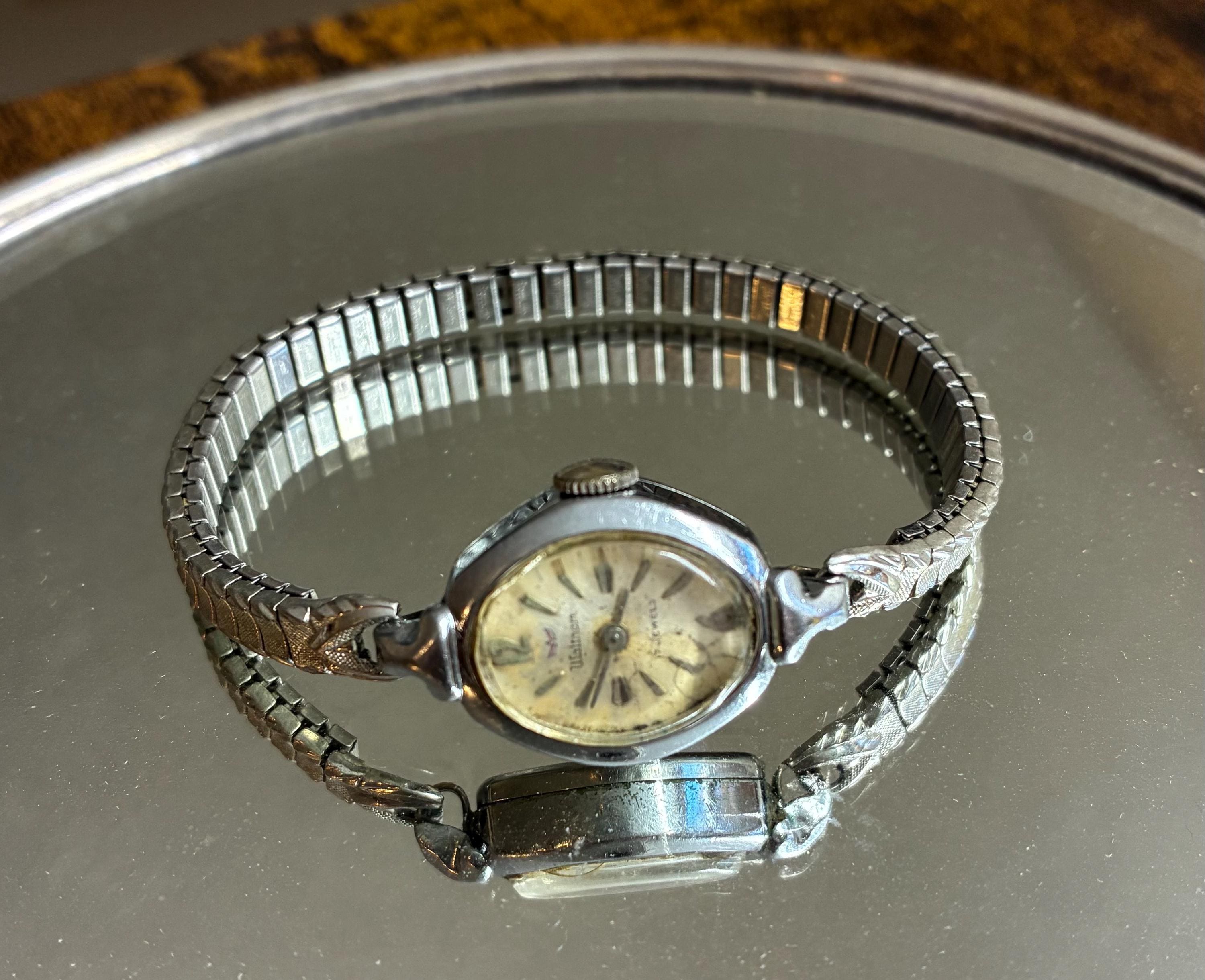 60\'s Waltham Etched‎ Thin Silver Watch Waltham Watch Company Yellow gold White | Dealer | EveryWatch main image 4