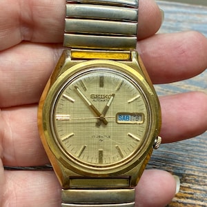 Men’s Gold Seiko Day/Date Automatic Calendar Watch, 17 Jewels