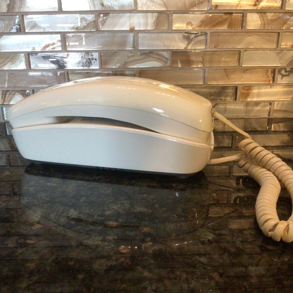 1970s Rotary Trimline Telephone, Classic Ivory