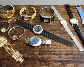 11 montres vintage, la plupart fonctionnelles, à quartz et mécaniques
