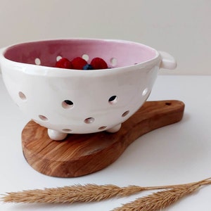 Berry colander, ceramic colander, handmade pottery strainer, berry bowl, fruit bowl