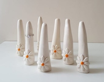 Ring Cone, Ring holder, Ring display, Ceramic jewellery ring holder