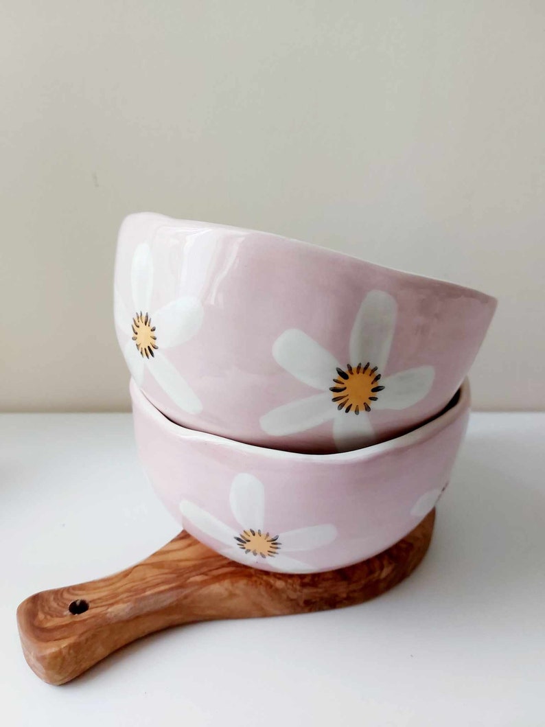 Floral pink deep bowl, handmade crockery, pottery dish, handpainted daisy image 3