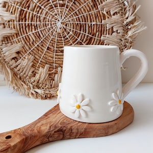 Ceramic mug, Daisy coffee mug, tea cup image 4