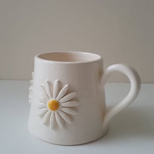 Pottery handmade mug, Ceramic mug, Tea cup, Coffee mug, Daisy mug, Daisy gift image 7