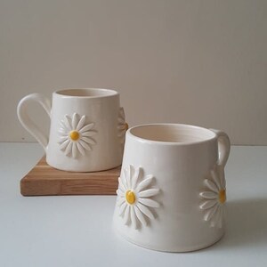 Pottery handmade mug, Ceramic mug, Tea cup, Coffee mug, Daisy mug, Daisy gift image 5