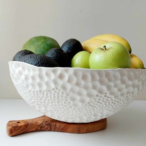 Super large ceramic bowl, Handmade fruit bowl, Centrepiece, Home decoration, Pottery extra large textured bowl