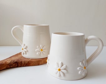 Ceramic mug, Daisy coffee mug, tea cup