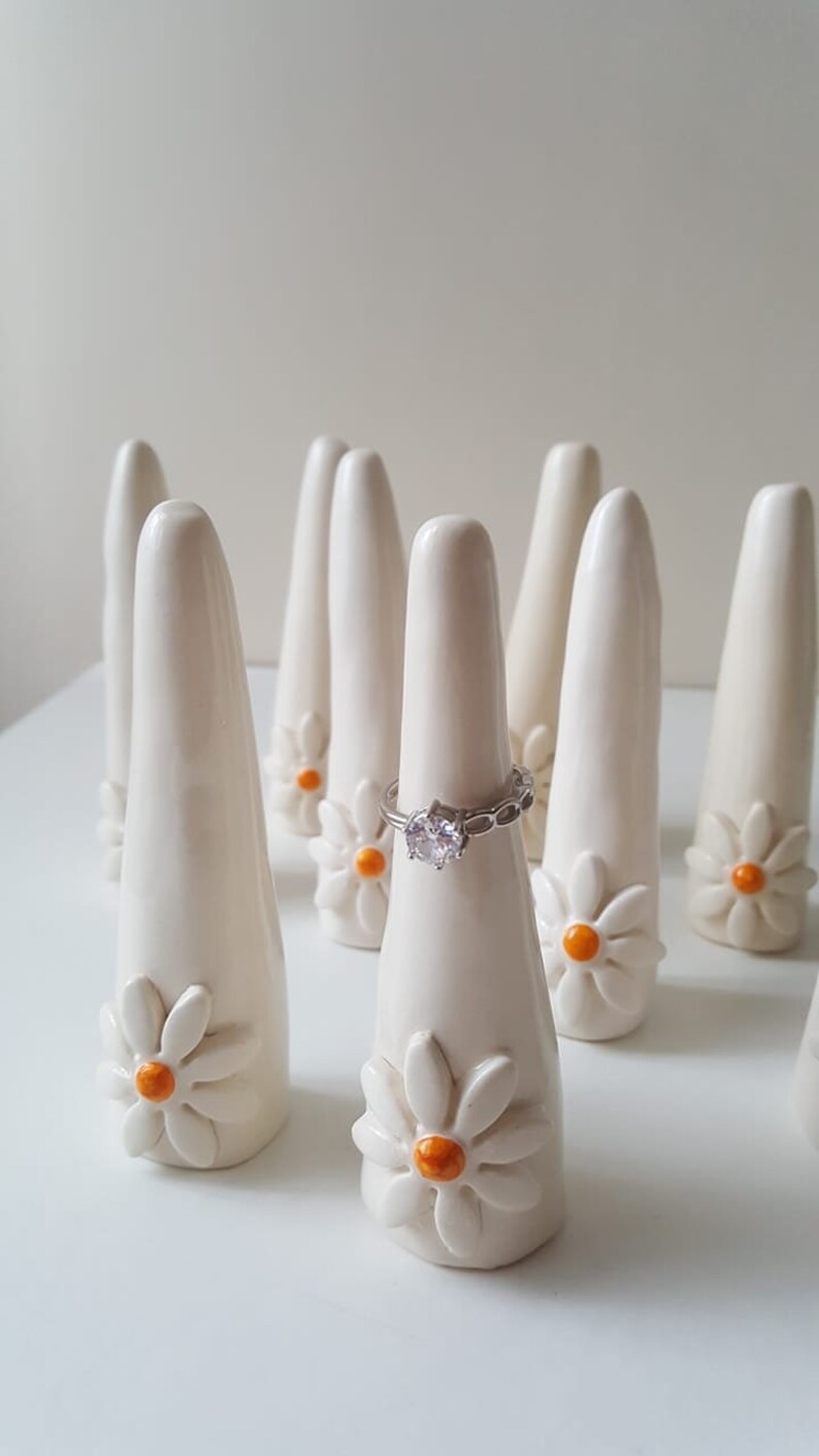 Ring Cone, Ring holder, Ring display, Ceramic jewellery ring holder image 3