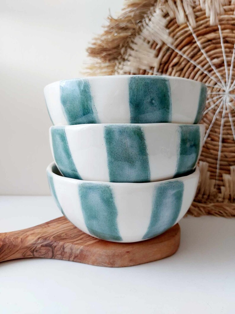 Tazón de cerámica hecho a mano de tamaño mediano, Tazón de desayuno de cerámica verde, Vajilla de cerámica, Vajilla imagen 6