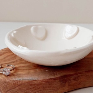 Trinket dish with hearts, jewellery display, ring dish, small bowl, love bowl image 1