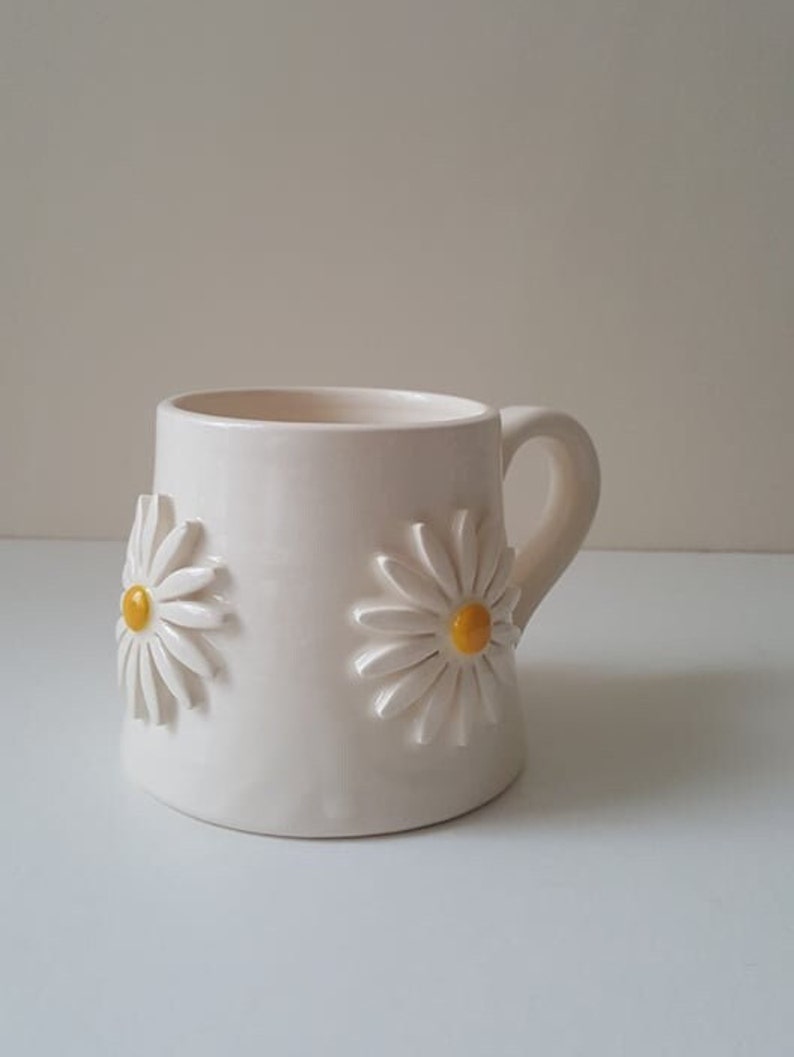 Pottery handmade mug, Ceramic mug, Tea cup, Coffee mug, Daisy mug, Daisy gift image 3