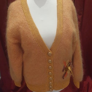 Vintage Mohair ladies Cardigan / Vintage yellow - mustard Mohair Cardigan