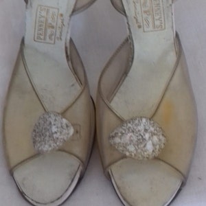 1950er Jahre Lucite Schuhe / make - PENNY’S / 50er Jahre Plexiglas, Lucite Schuhe.