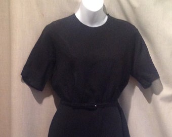 1940s / 50s  Rayon Back Fitted Dress with a matching Belt / make - Purtion - Forever Young