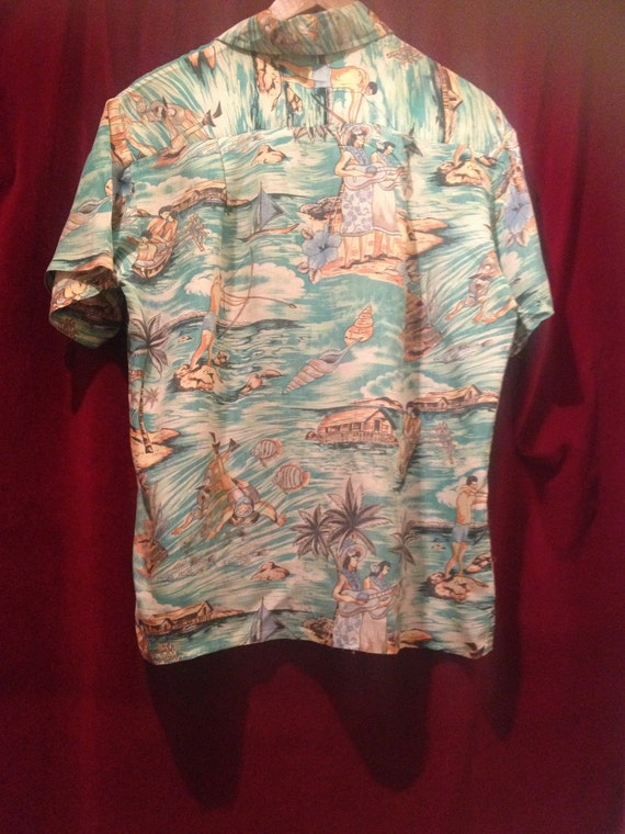 1940s - 50s  FANTASTIC Rayon Hawaiian Shirt - 2 F… - image 2