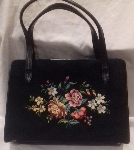 1930s- 40s Embroidered Ladies Handbag/ purse / Vi… - image 1