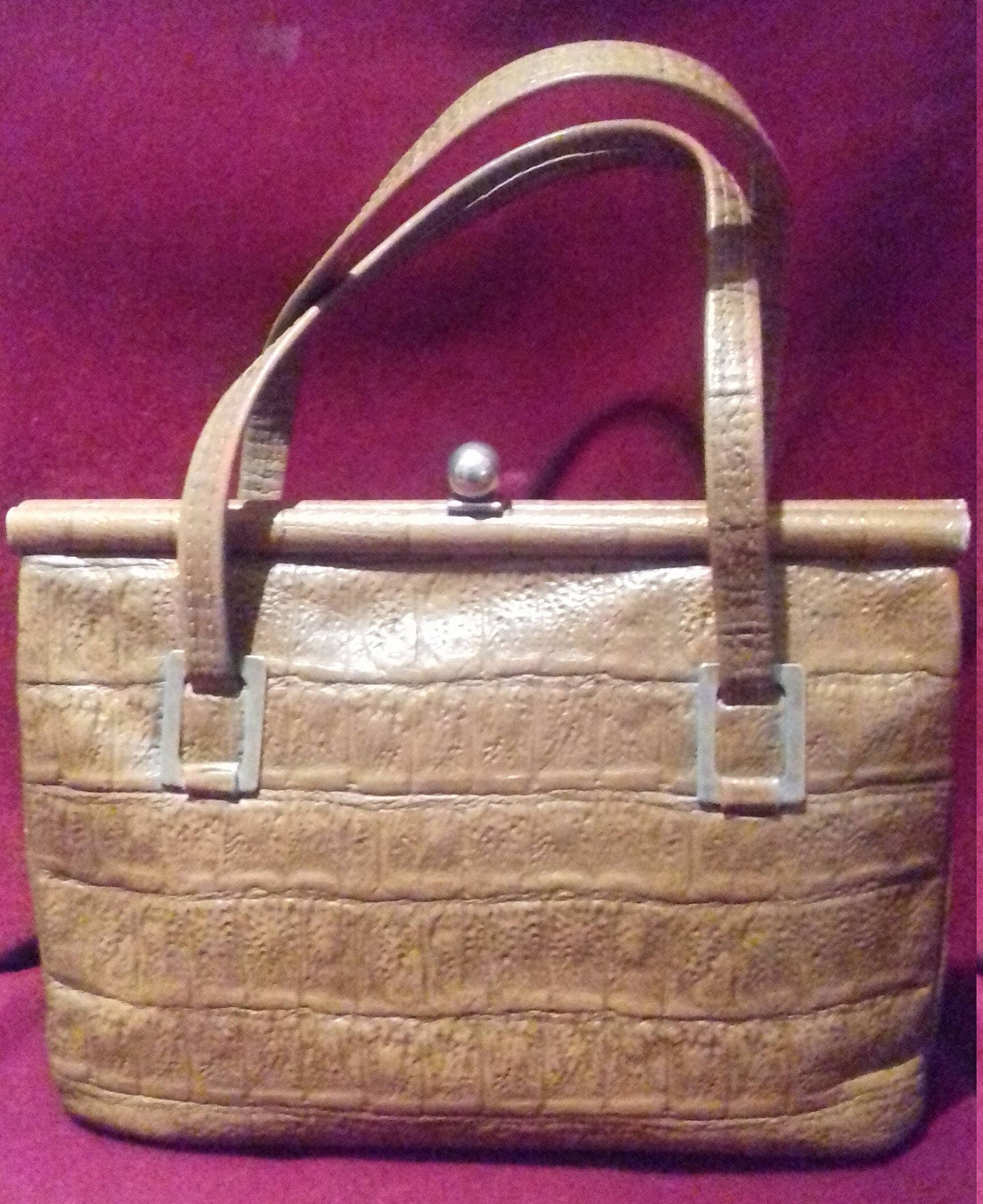 1950s / 60s Brown Vintage Ladies Handbag / Brown Moc Croc Vintage