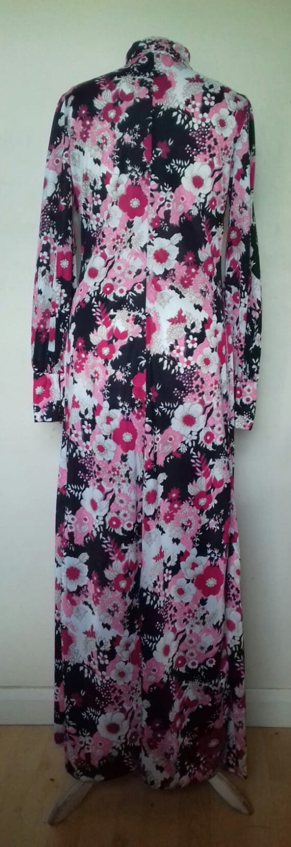 1970s Vintage Ladies Maxi Dress - image 3