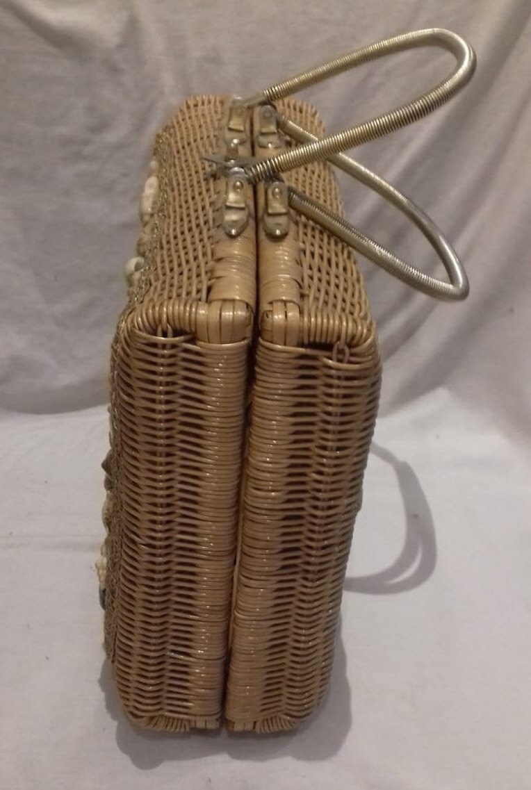 1950s Rare Large Shell Basket Bag / 1950s Decorative Shell