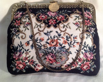 1940s Small Tapestry Embroidered  Handbag / Purse with gold coloured chain handle and black lining.