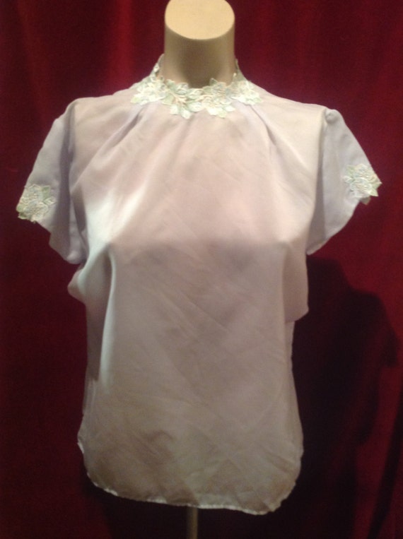 1940s Embroidered Ladies Blouse