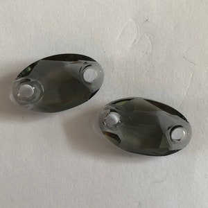 3231 Swarovski® 14mm 2-hole Faceted Stone – Black Diamond – 2 pieces
