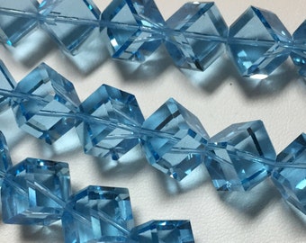 5600 Swarovski® 6mm Diagonal Cube-Aquamarine