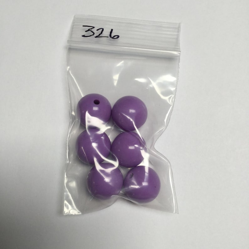 24 Pieces #326 Vintage German Opaque Purple Lexan Beads