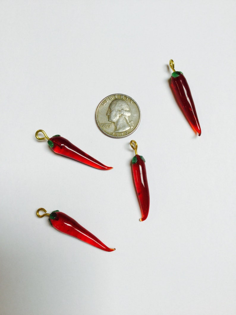 #272 12 Pieces Glass Chili Pepper Pendants