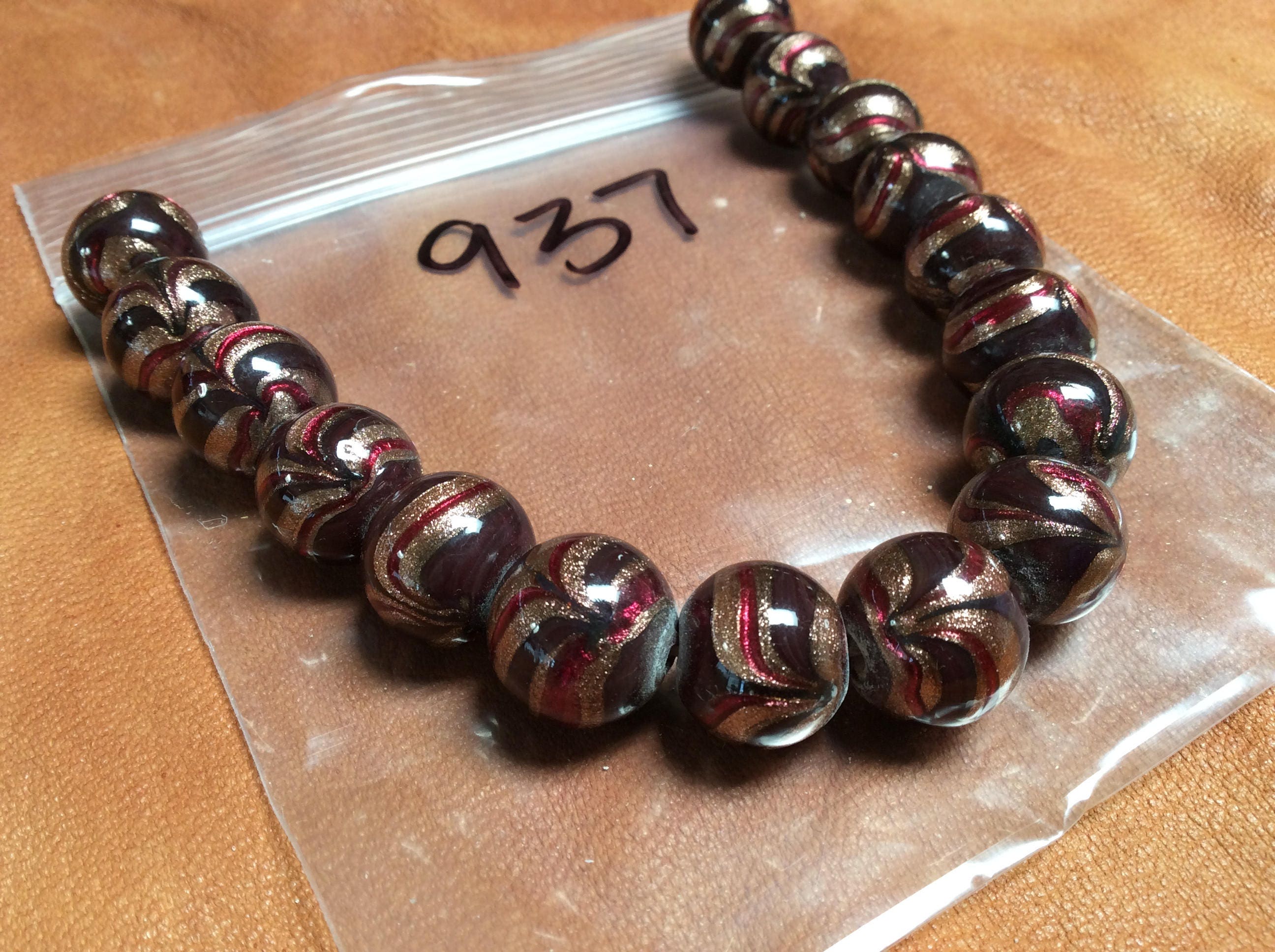 Bronze and Raspberry Glass Round Beads Made in India - 32 Pieces - #937 ...